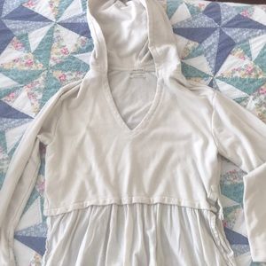 Cream urban outfitters hoodie!!